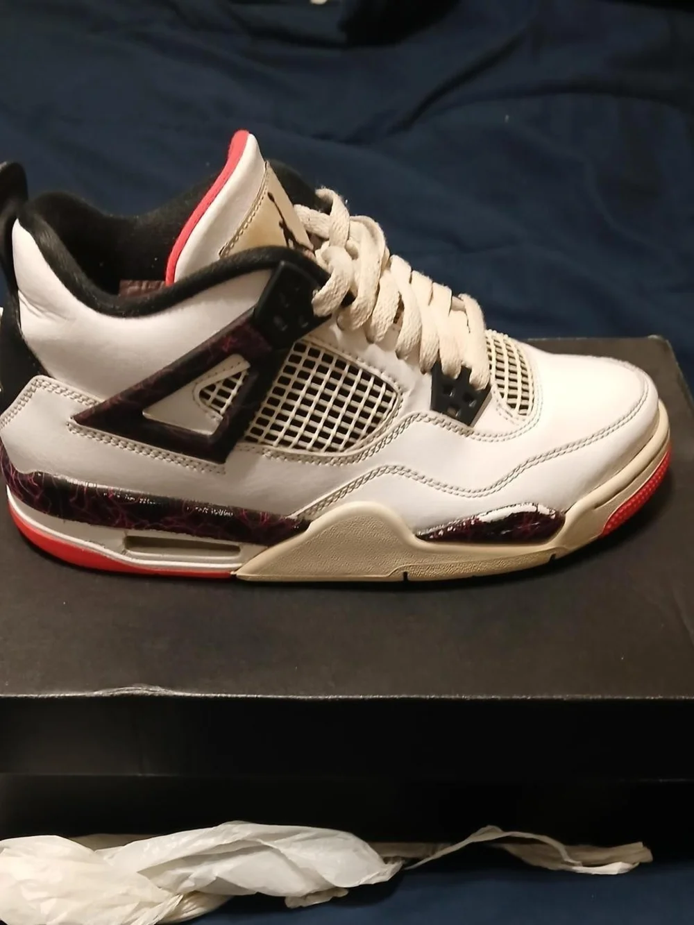 Jordan Men's Basketball Shoes - White/Black/Crimson